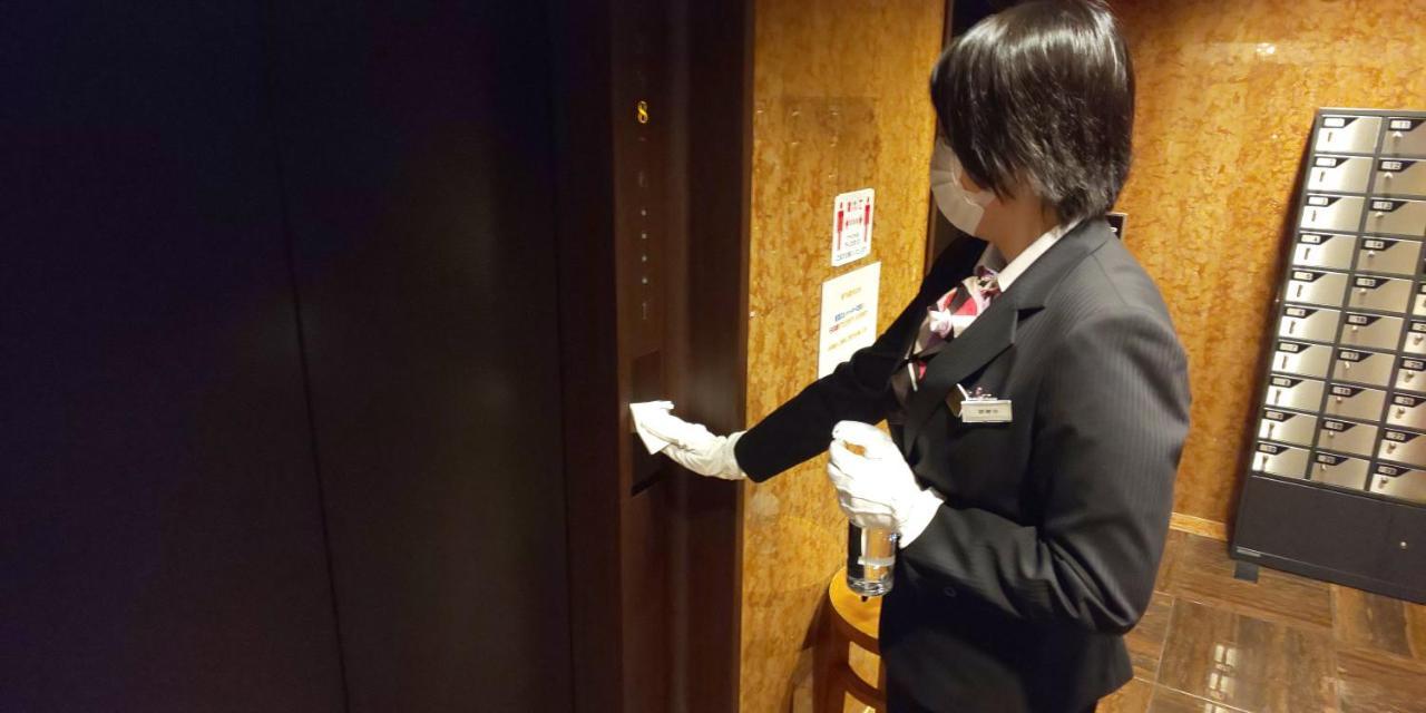 Hotel Tokyo Garden Palace Exterior photo